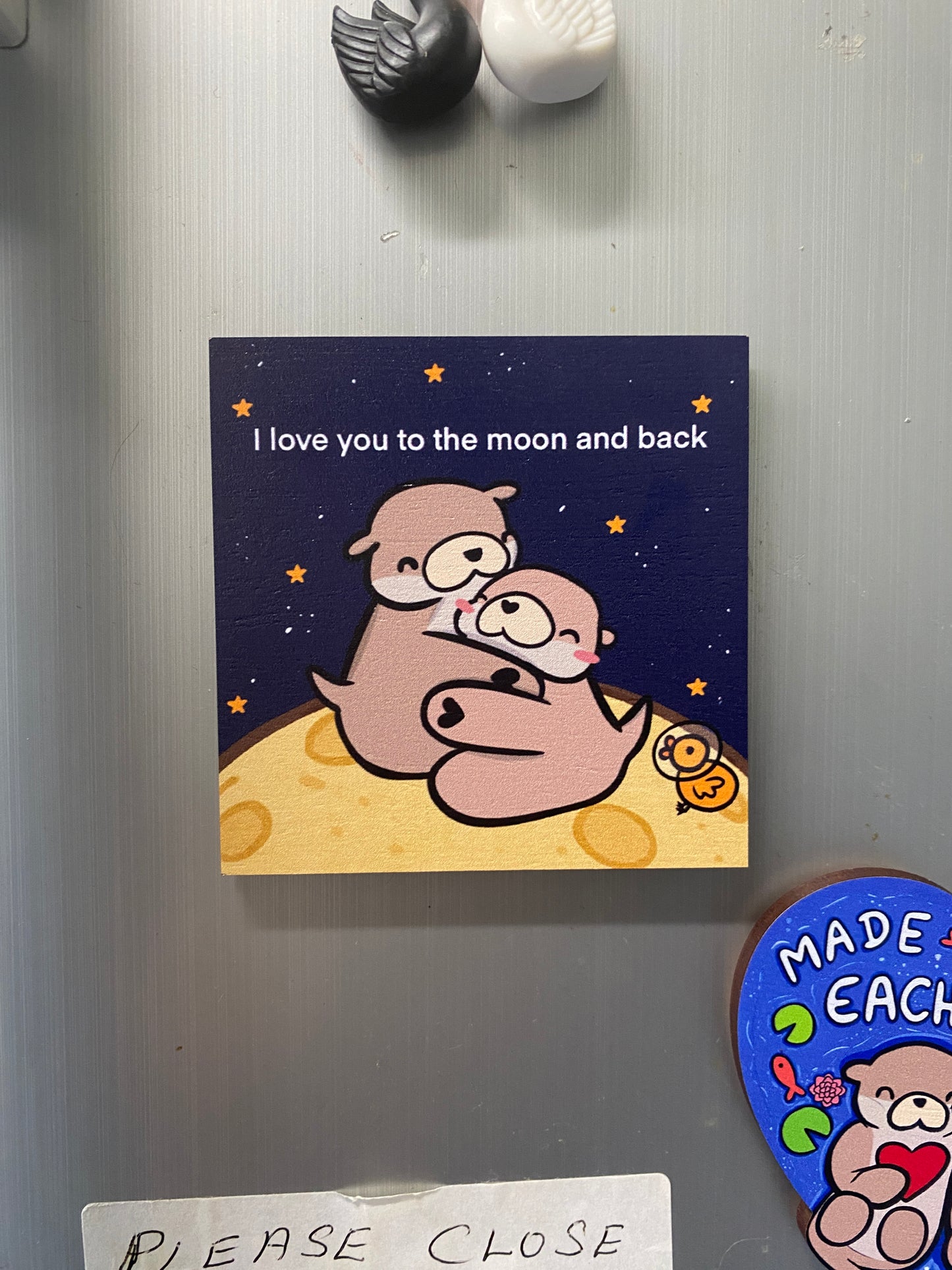 Ottie & Otter Magnet – “I Love You to the Moon and Back”